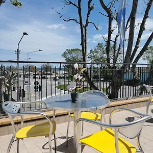 Hotel Ideale Young People Under 40, Rimini